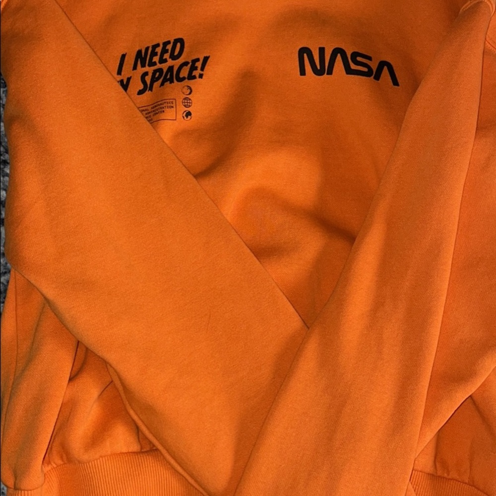 Crewneck